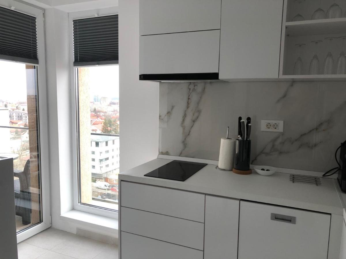 Luxury Westpark 2-Room Apartment Lakeview W5 Bucharest Exterior photo